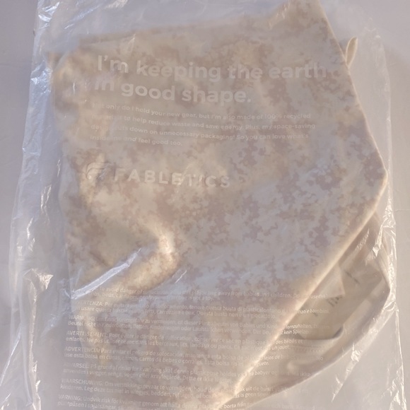 (A4)Fabletics Phoenix Lite Racerback Tank Color: Soft White Mini Nueue Camo, NWT - Picture 6 of 8